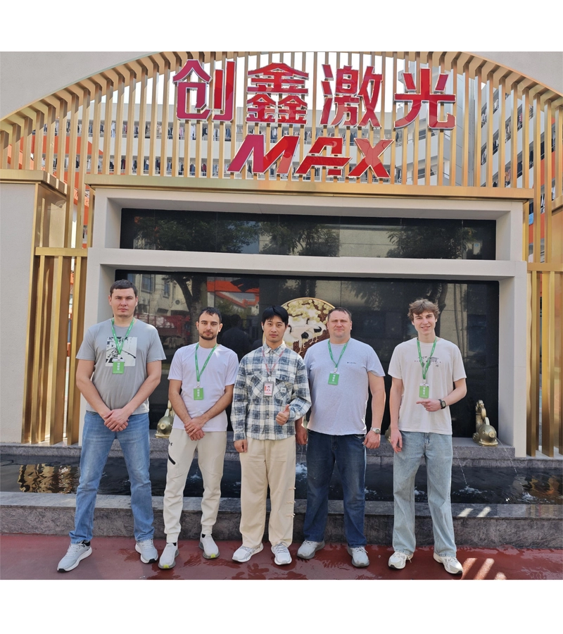 Практическое обучение на заводе Maxphotonics